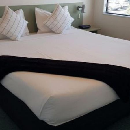 Asure Abode On Courtenay Motor Inn New Plymouth Buitenkant foto