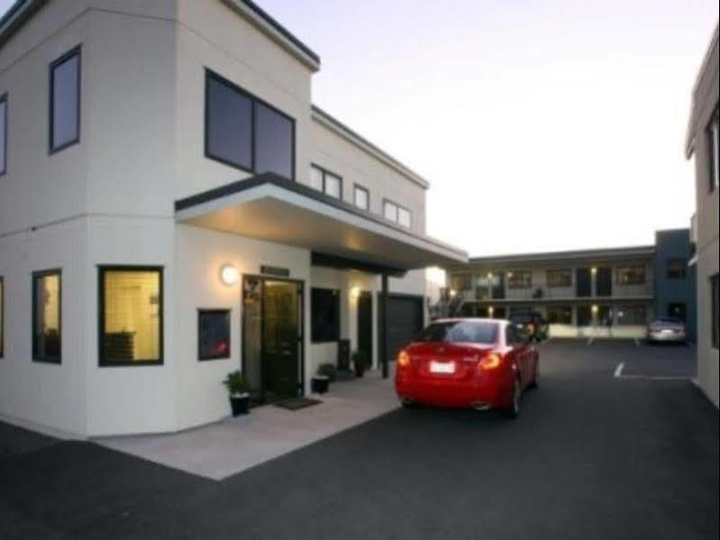 Asure Abode On Courtenay Motor Inn New Plymouth Buitenkant foto